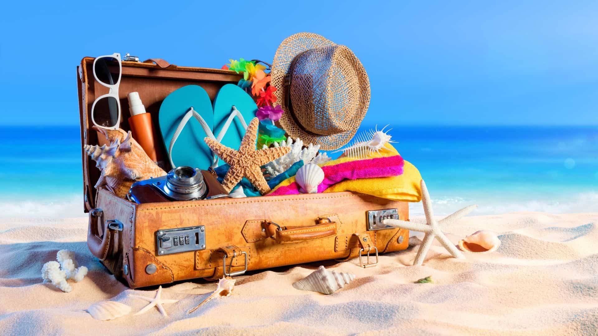 11 Important Things To Bring On A Beach Vacation Updated 2022 