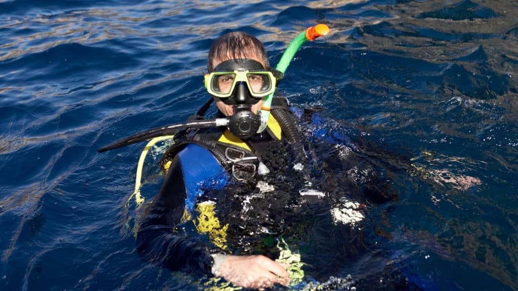 Best Scuba Mask Defogger for Your Next Dive 2022 Guide